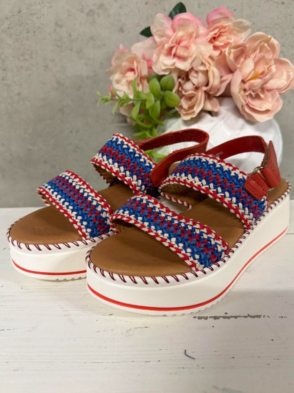 NWT Carlo Pera Made in Italy Wedge Sandals - Size 7.5